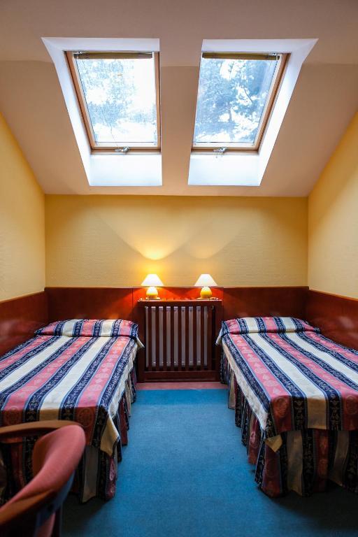Hotel Rebajlo Пила Экстерьер фото
